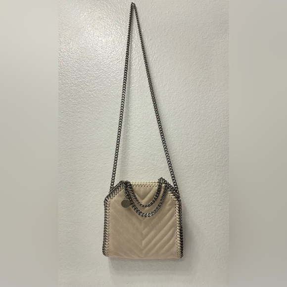 STELLA MCCARTNEY Tiny Quilted Eco Shaggy Deer Tote Bag - Picture 7 of 15